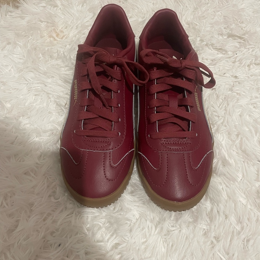 Puma Maroon and Beige Sneakers - Picture 3 of 4